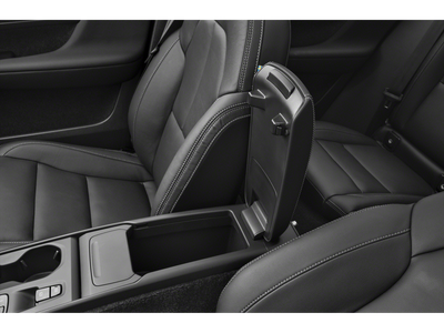 2026 Volvo XC40 B5 Core