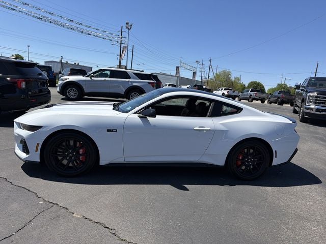 2026 Ford Mustang GT Premium Fastback