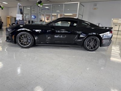 2025 Ford Mustang Dark Horse