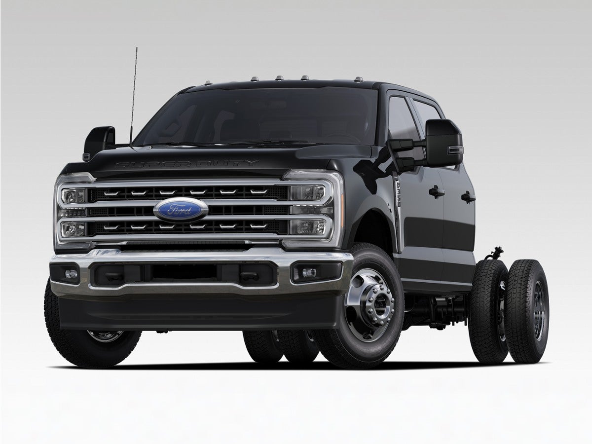 2026 Ford F-350 XL 4x4 Crew Cab 179-In SRW's photo