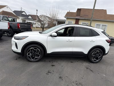 2026 Ford Escape Platinum