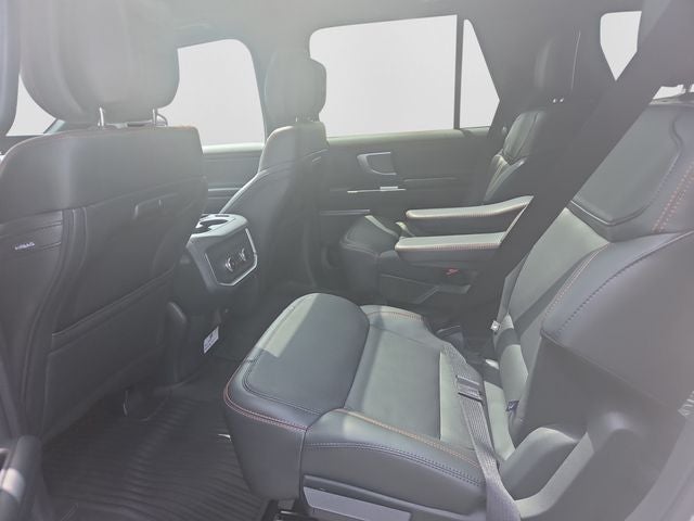 2027 Ford Expedition Tremor TRAILHEAD HIGH HAT PACKAGE