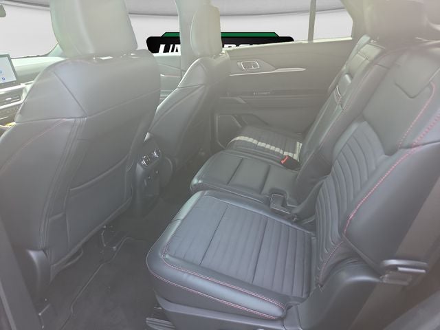2026 Ford Explorer ST-Line - Photo 33