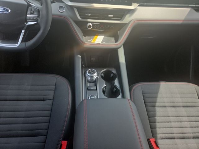 2026 Ford Explorer ST-Line - Photo 39