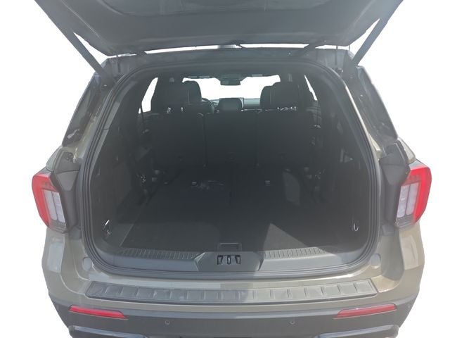 2026 Ford Explorer ST-Line - Photo 43