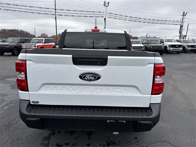 2025 Ford Maverick XL