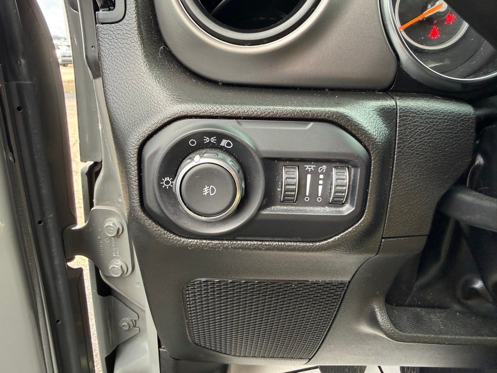 2022 Jeep Wrangler Willys