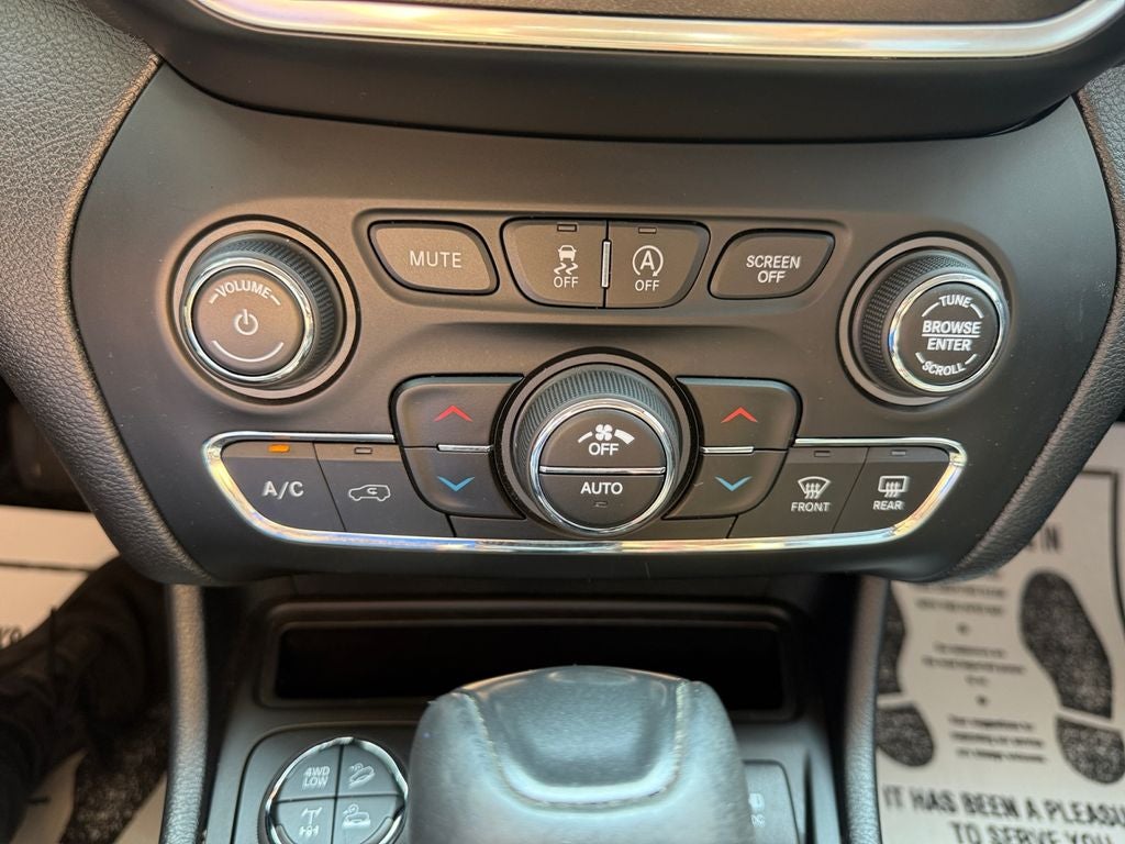 2021 Jeep Cherokee Trailhawk