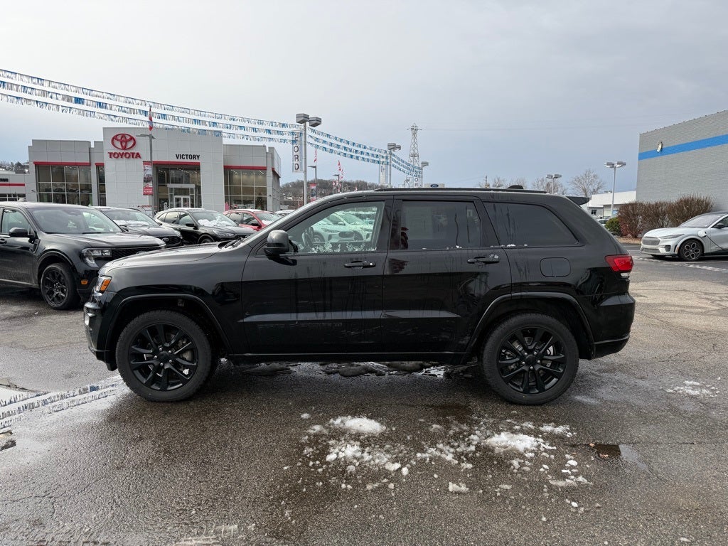 2022 Jeep Grand Cherokee WK Laredo X