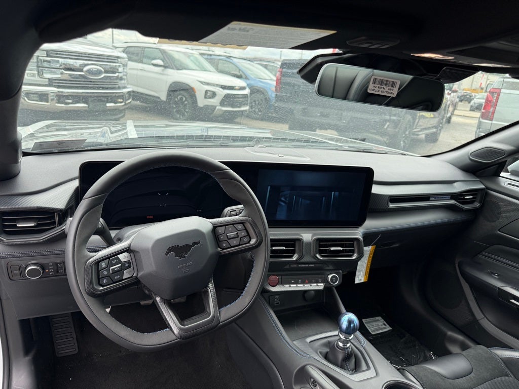 2025 Ford Mustang Dark Horse