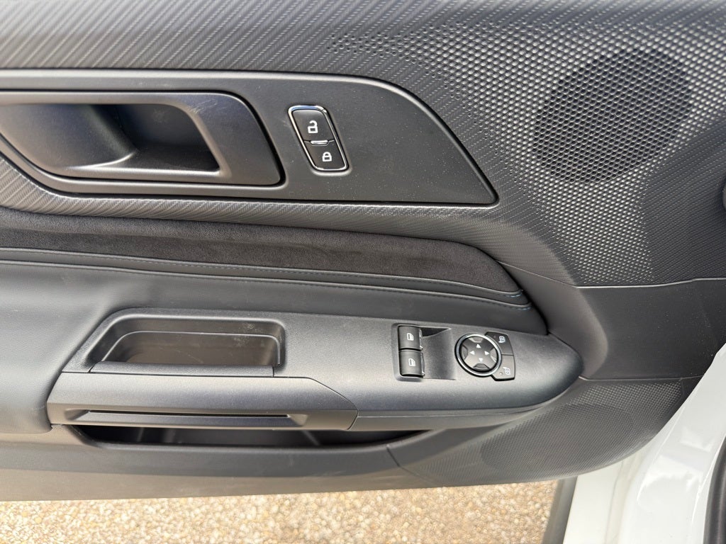 2025 Ford Mustang Dark Horse