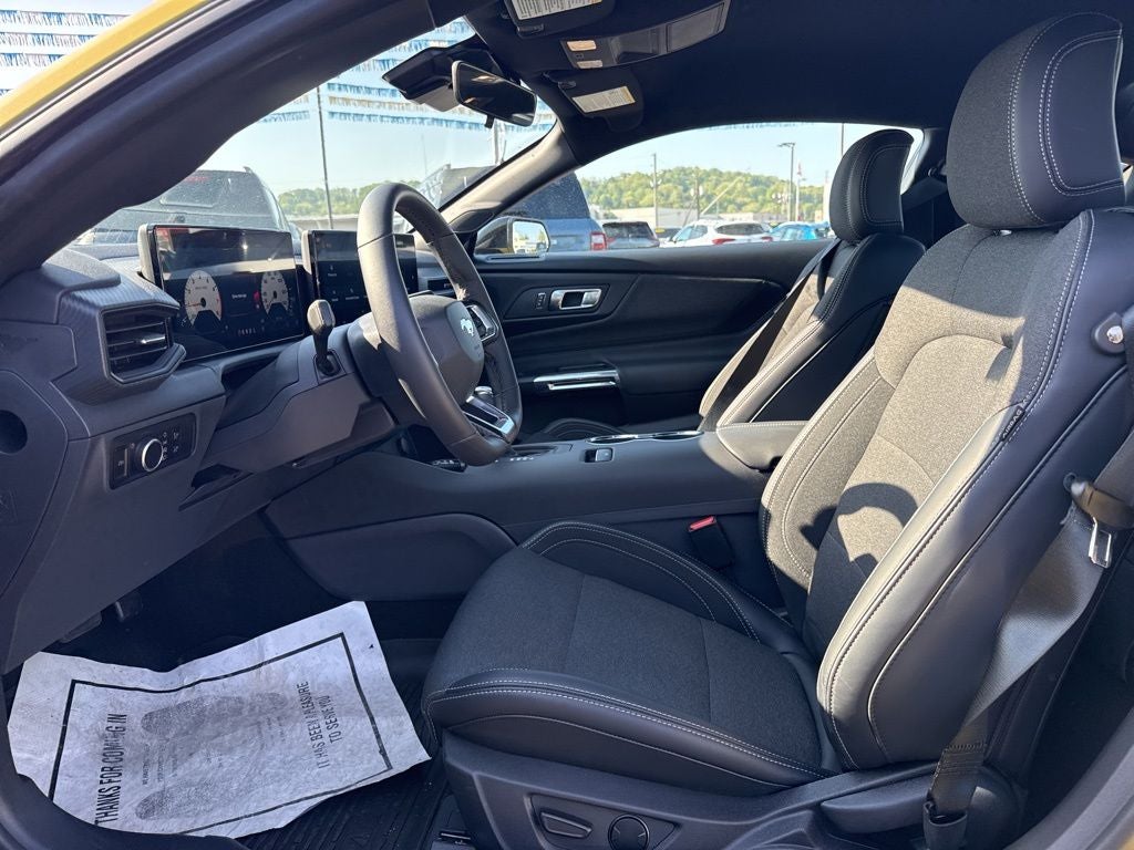 2025 Ford Mustang EcoBoost