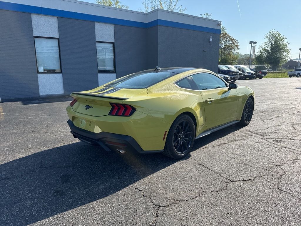 2025 Ford Mustang EcoBoost