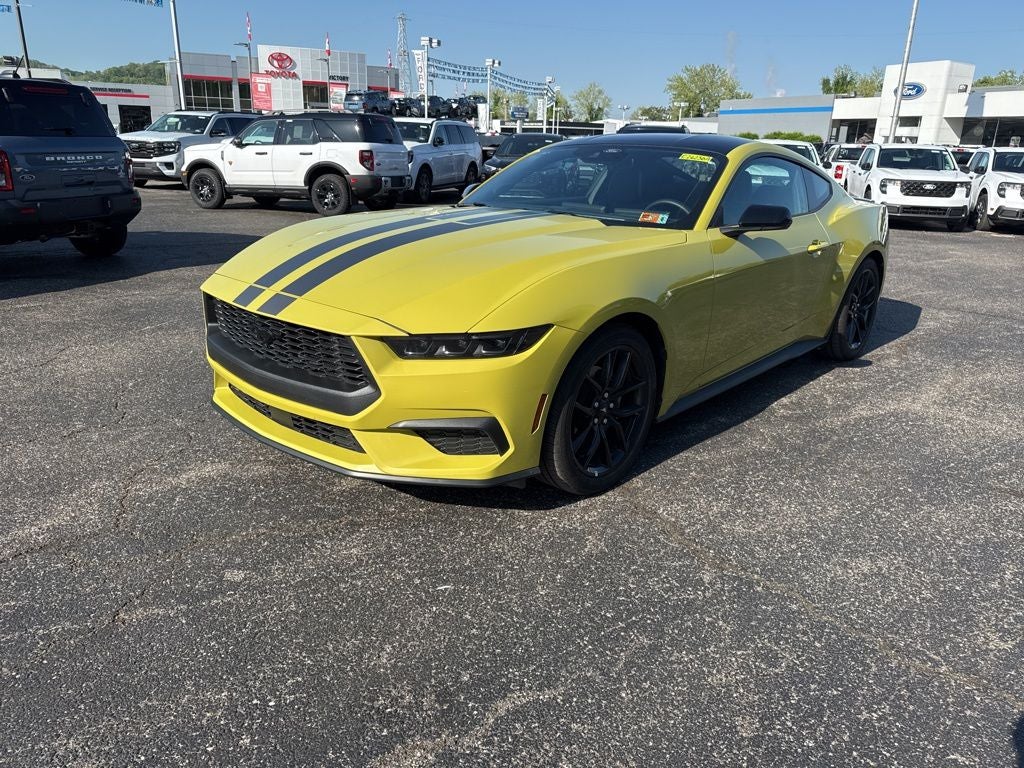 2025 Ford Mustang EcoBoost