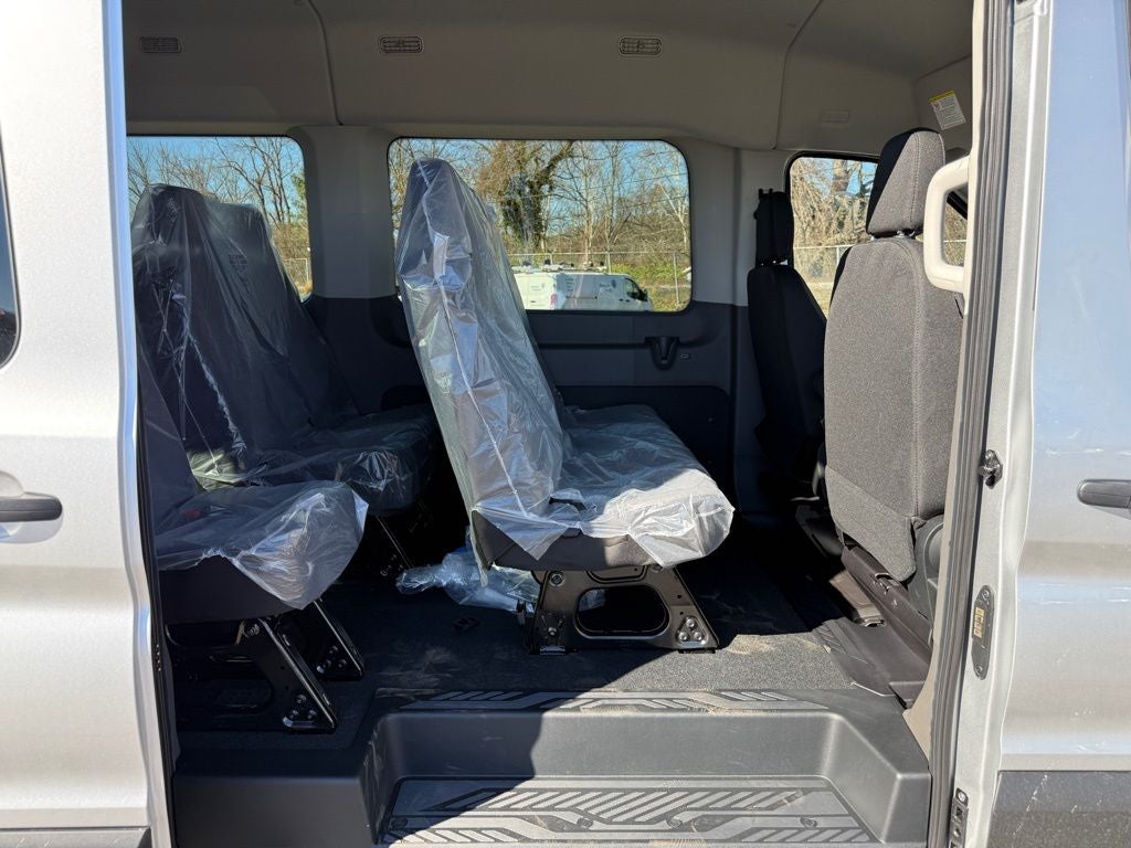 2026 Ford Transit-350 15 Passenger