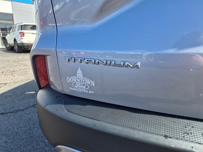 2022 Ford Escape Hybrid Titanium