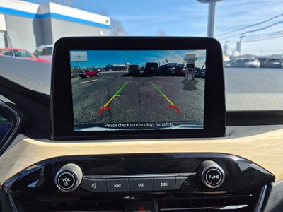 2022 Ford Escape Hybrid Titanium