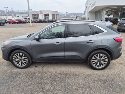 2022 Ford Escape Hybrid Titanium