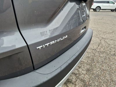 2022 Ford Escape Hybrid Titanium