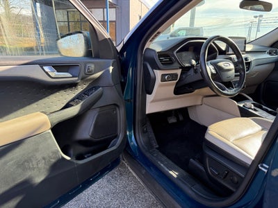 2020 Ford Escape SEL