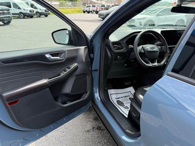 2026 Ford Escape ST-Line Select