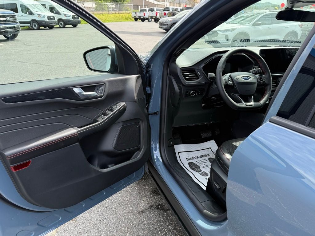 2026 Ford Escape ST-Line Select