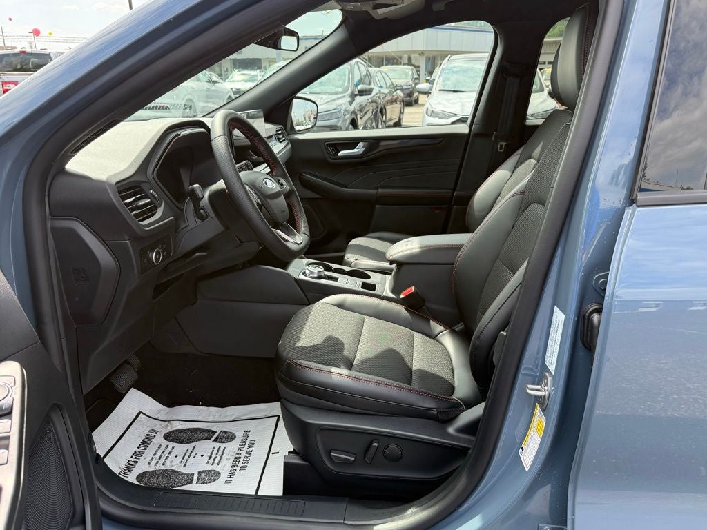 2026 Ford Escape ST-Line Select