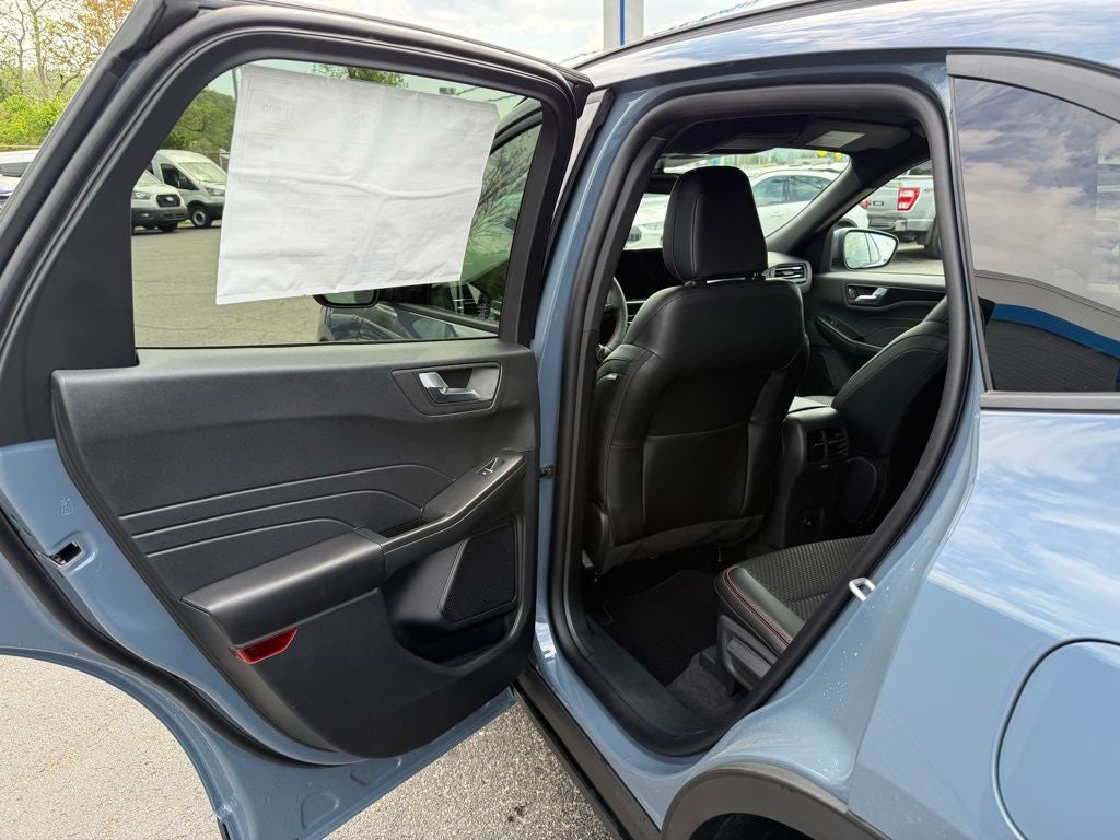 2026 Ford Escape ST-Line Select