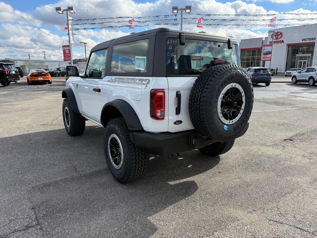 2025 Ford Bronco Base