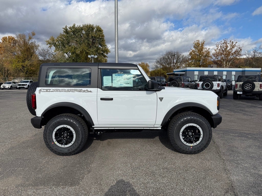 2025 Ford Bronco Base