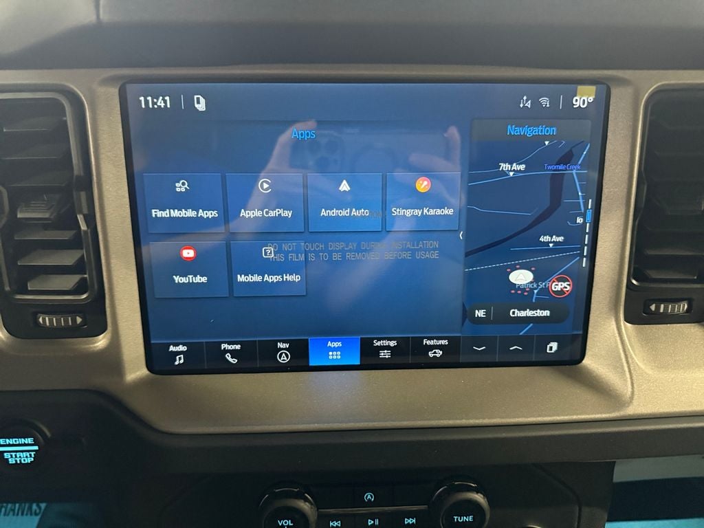 2026 Ford Bronco Outer Banks