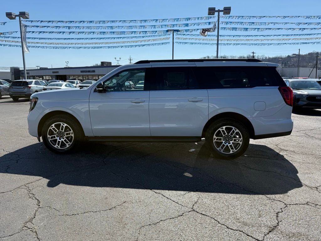 2026 Ford Expedition Max Active