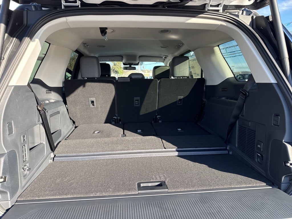 2026 Ford Expedition Active