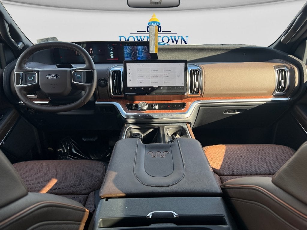 2027 Ford Expedition Active