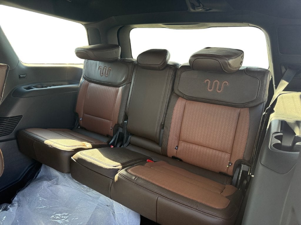 2027 Ford Expedition Active
