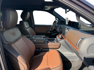 2027 Ford Expedition Active