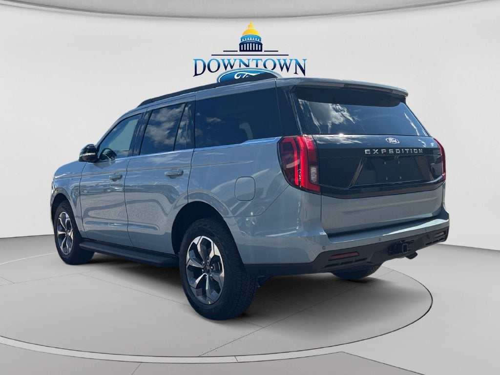 2027 Ford Expedition Active
