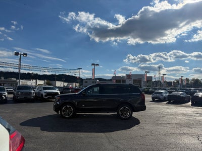2027 Ford Expedition Active