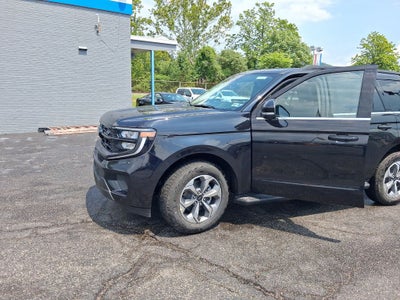 2027 Ford Expedition Active