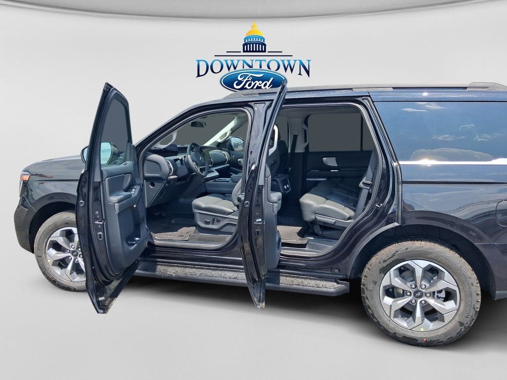 2027 Ford Expedition Active