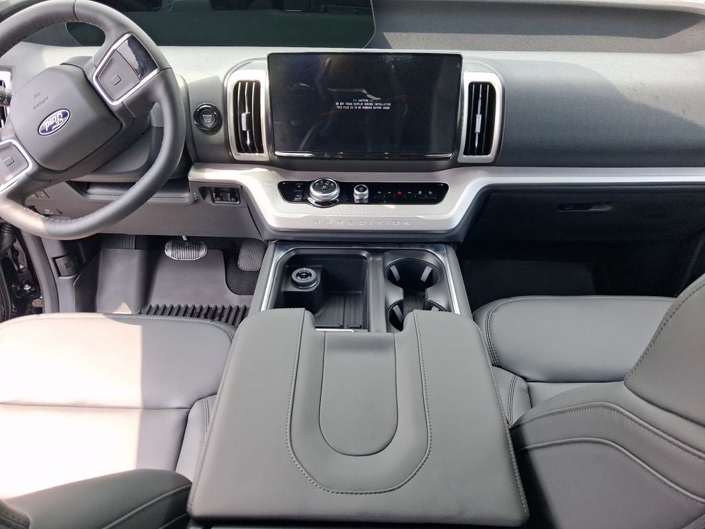2027 Ford Expedition Active