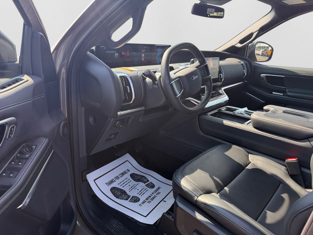 2027 Ford Expedition Platinum