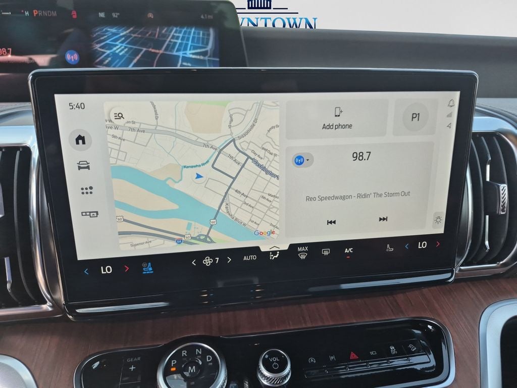 2026 Ford Expedition King Ranch
