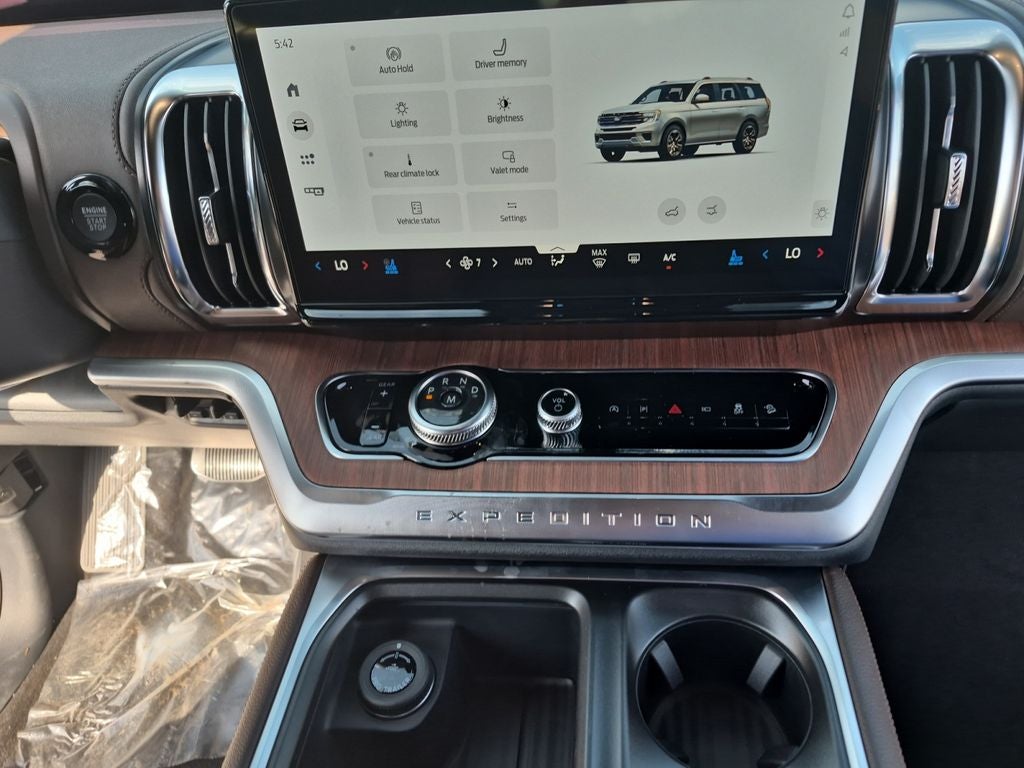 2026 Ford Expedition King Ranch