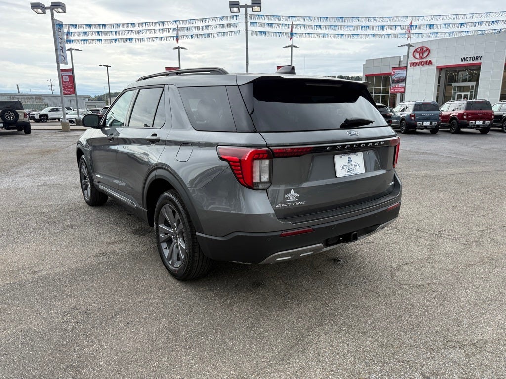 2025 Ford Explorer Active