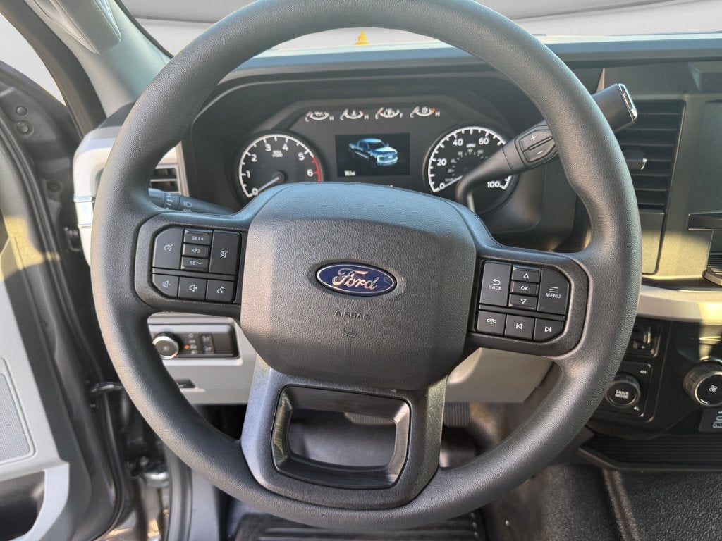 2027 Ford F-250SD XLT