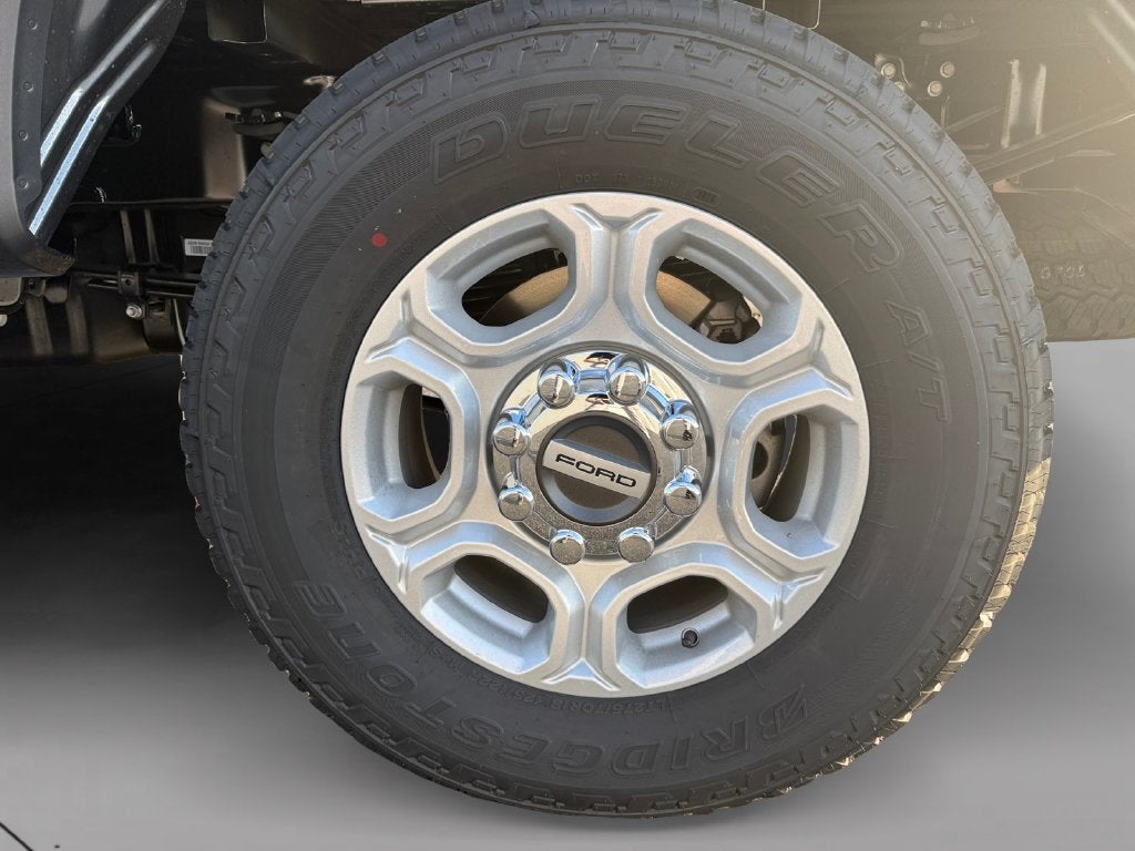 2027 Ford F-250SD XLT