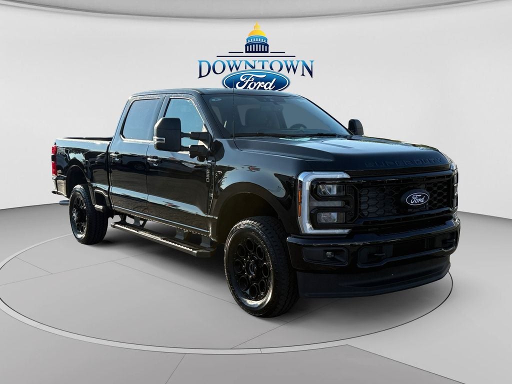 2027 Ford F-250SD XLT