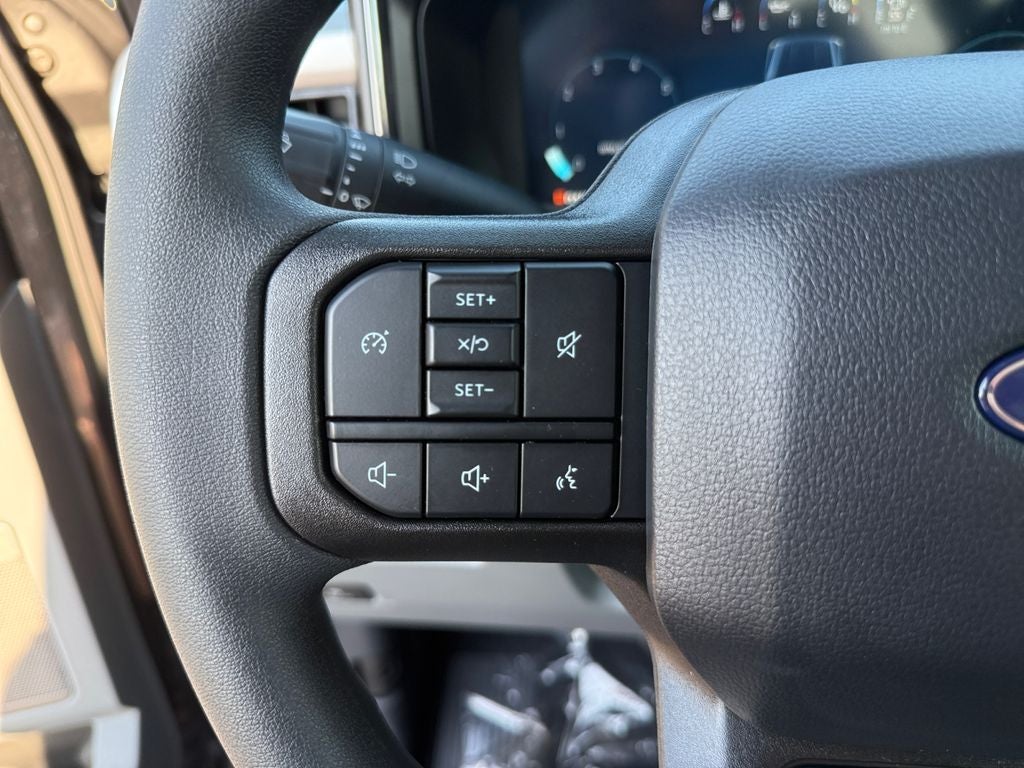 2027 Ford F-250SD XLT