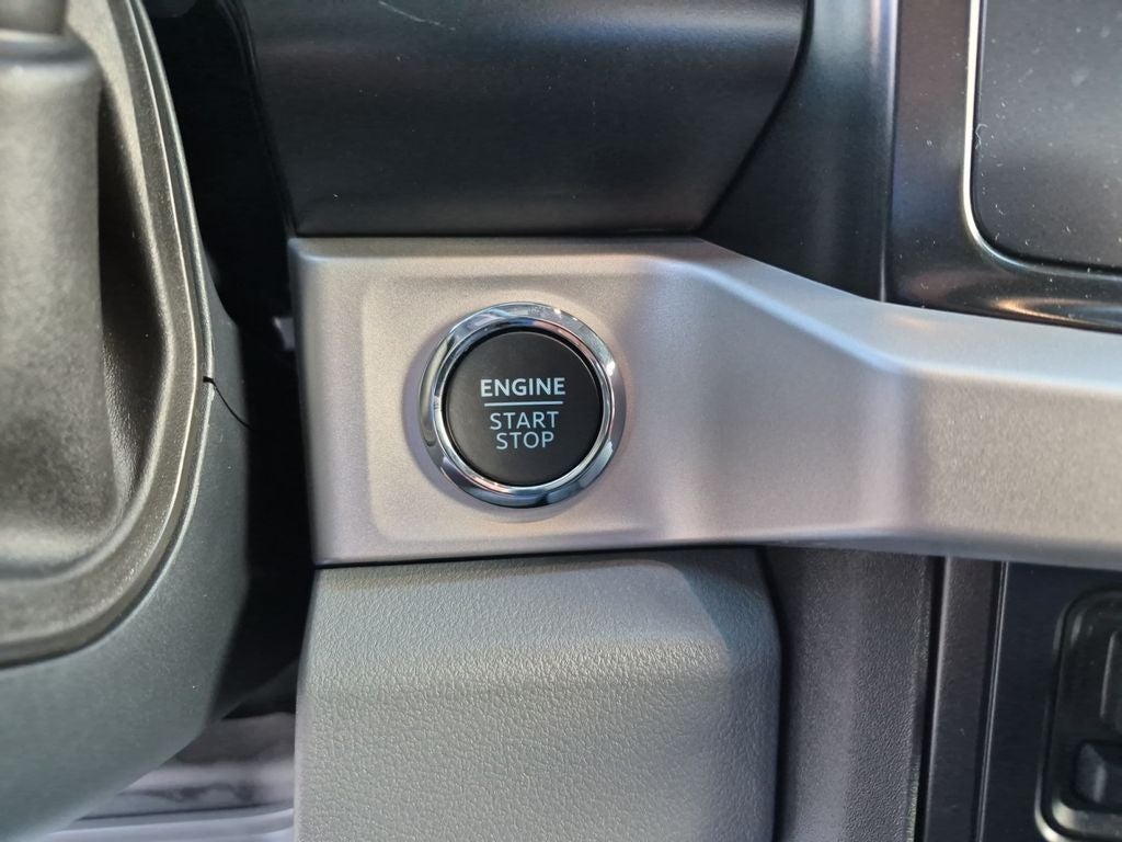 2027 Ford F-250SD XLT